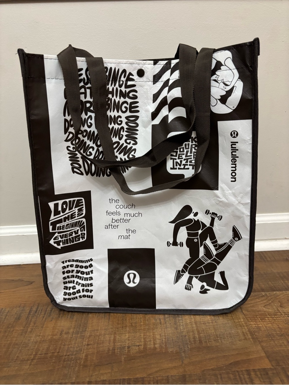 lululemon athletica dark brown & White Graphic Tote Bag reusable shopping bag lg